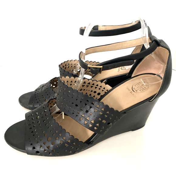 Tory Burch Perforated Gladiator Wedge Sandal Black Leather Laser Cut Open Toe 11 - Picture 5 of 7